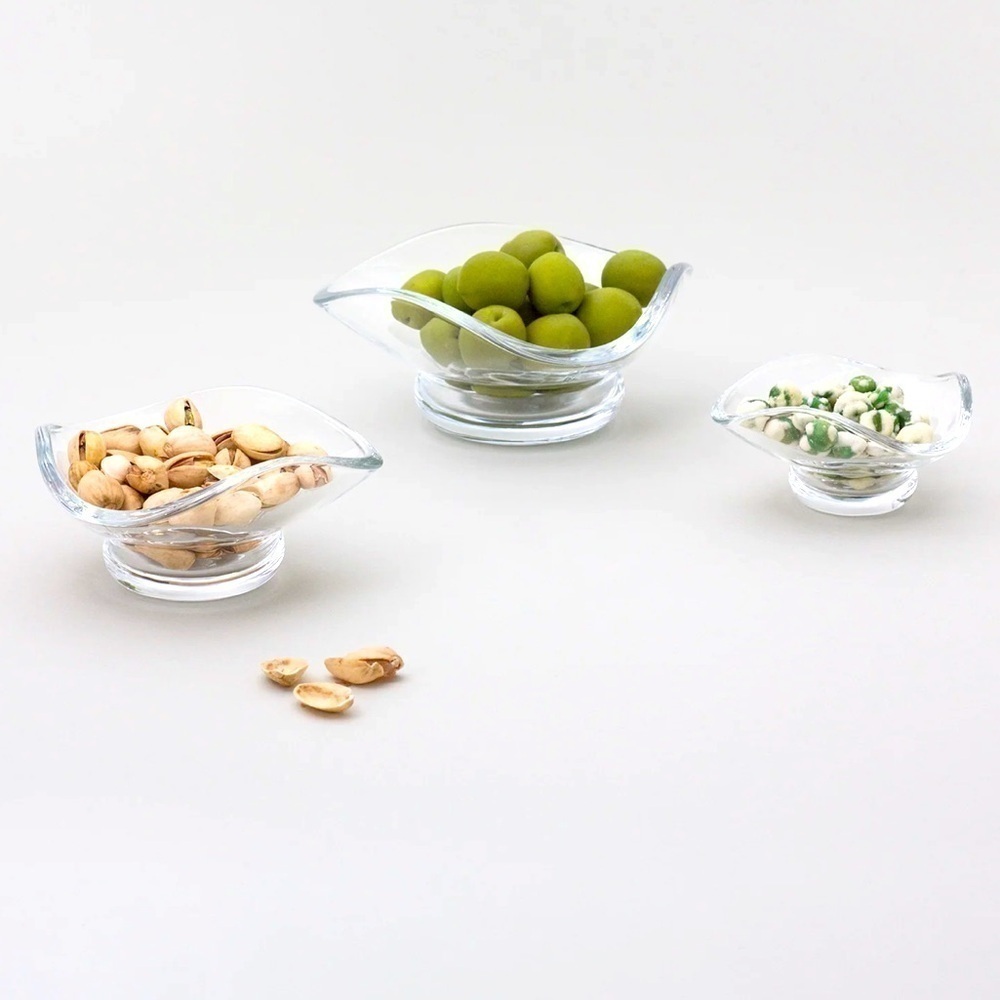 NWT SIN Urch-Decorative Glass Bowls (Set of 3)